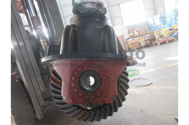 Редуктор передний ZL50FV LW500FN(37/7,26шлиц) фланец 8 отв.d=180мм/45шл